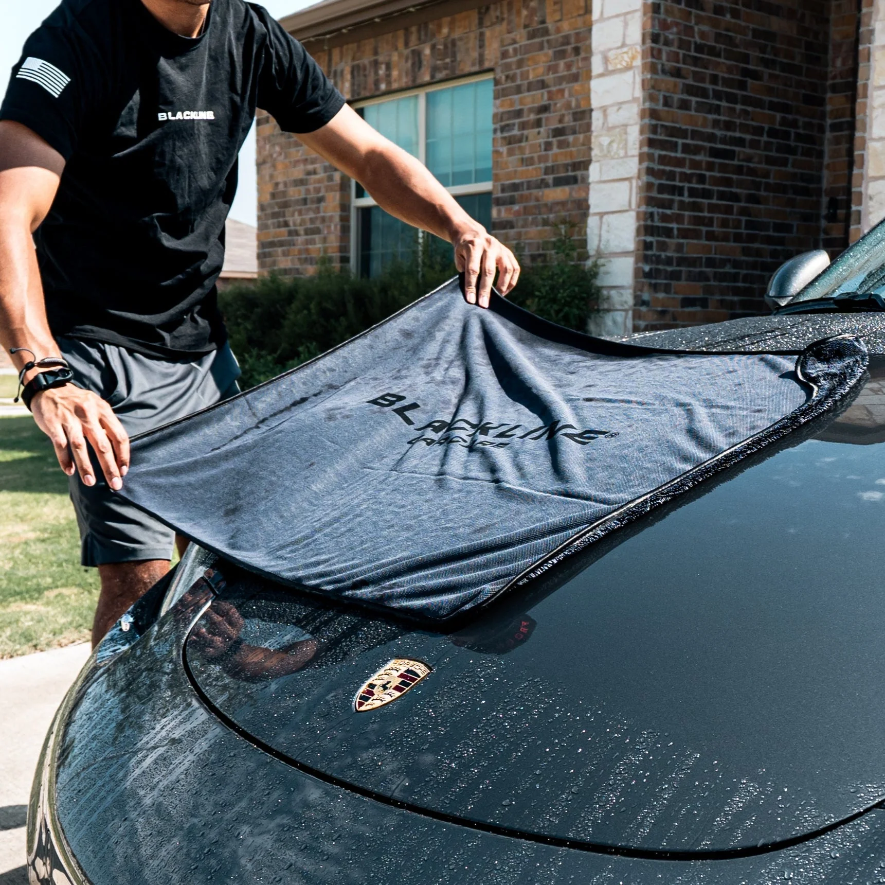BLACKLINE® SLIM TWISTED-LOOP DRYING TOWEL - Image 4
