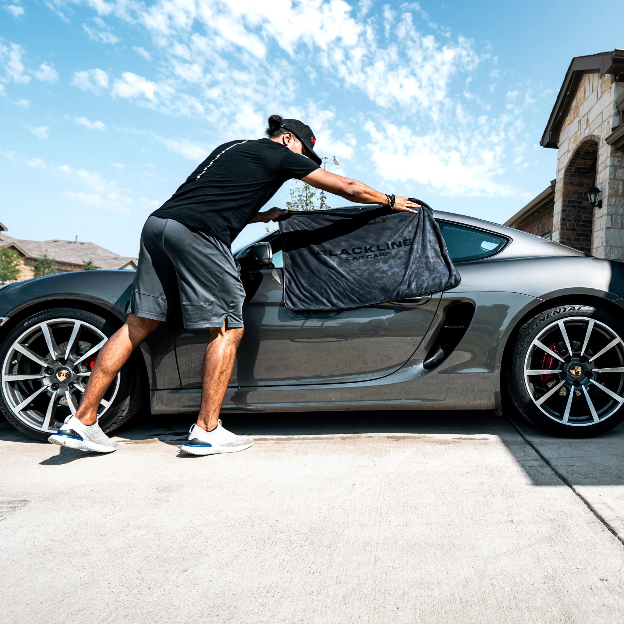 BLACKLINE® SLIM TWISTED-LOOP DRYING TOWEL - Image 5
