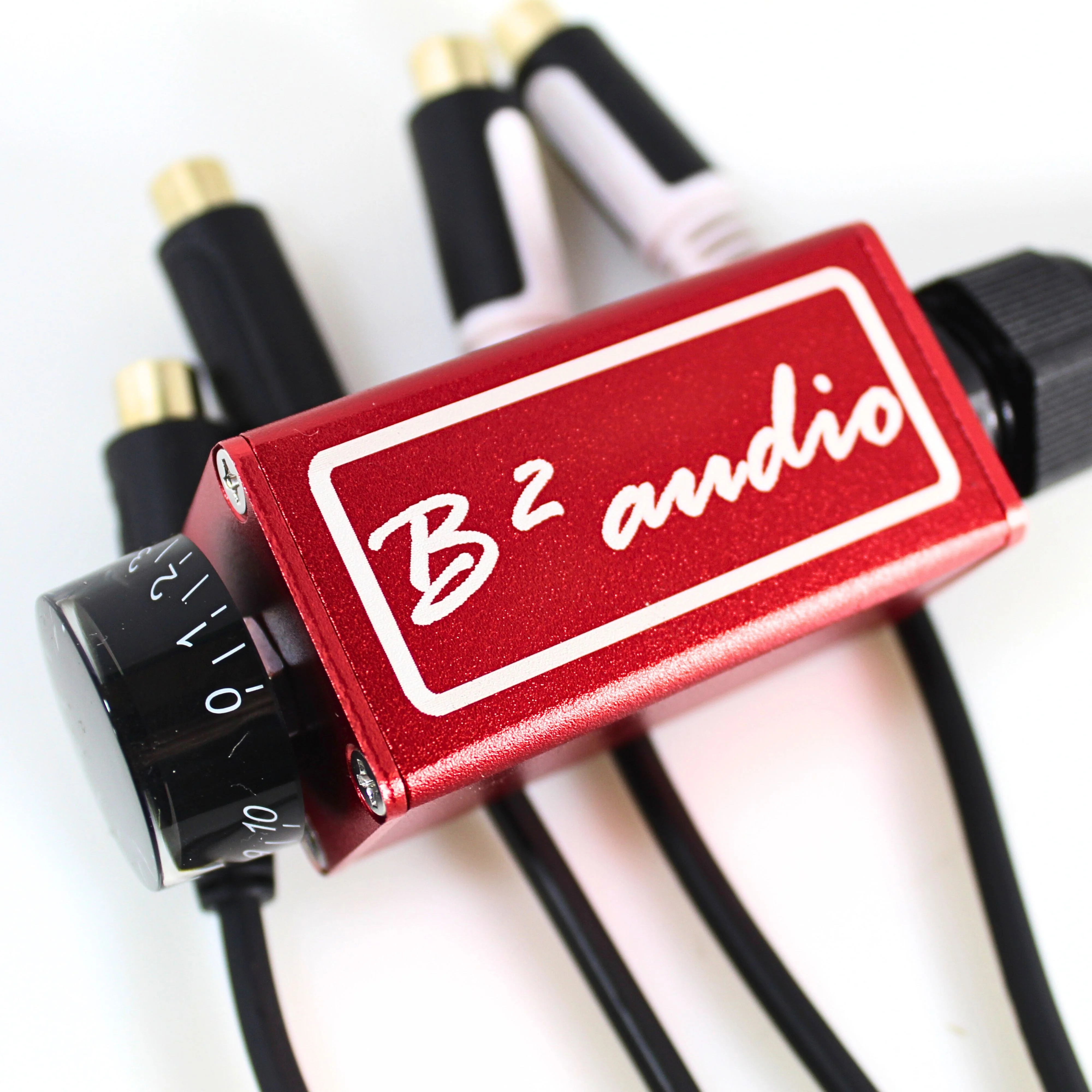 Official B2 Audio Aluminum Cased 30" RCA Bass Knob Red with B2 Audio Logo - Image 4